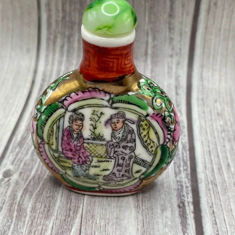 Vintage Chinese Painted Snuff Bottle - Picture 8 of 12